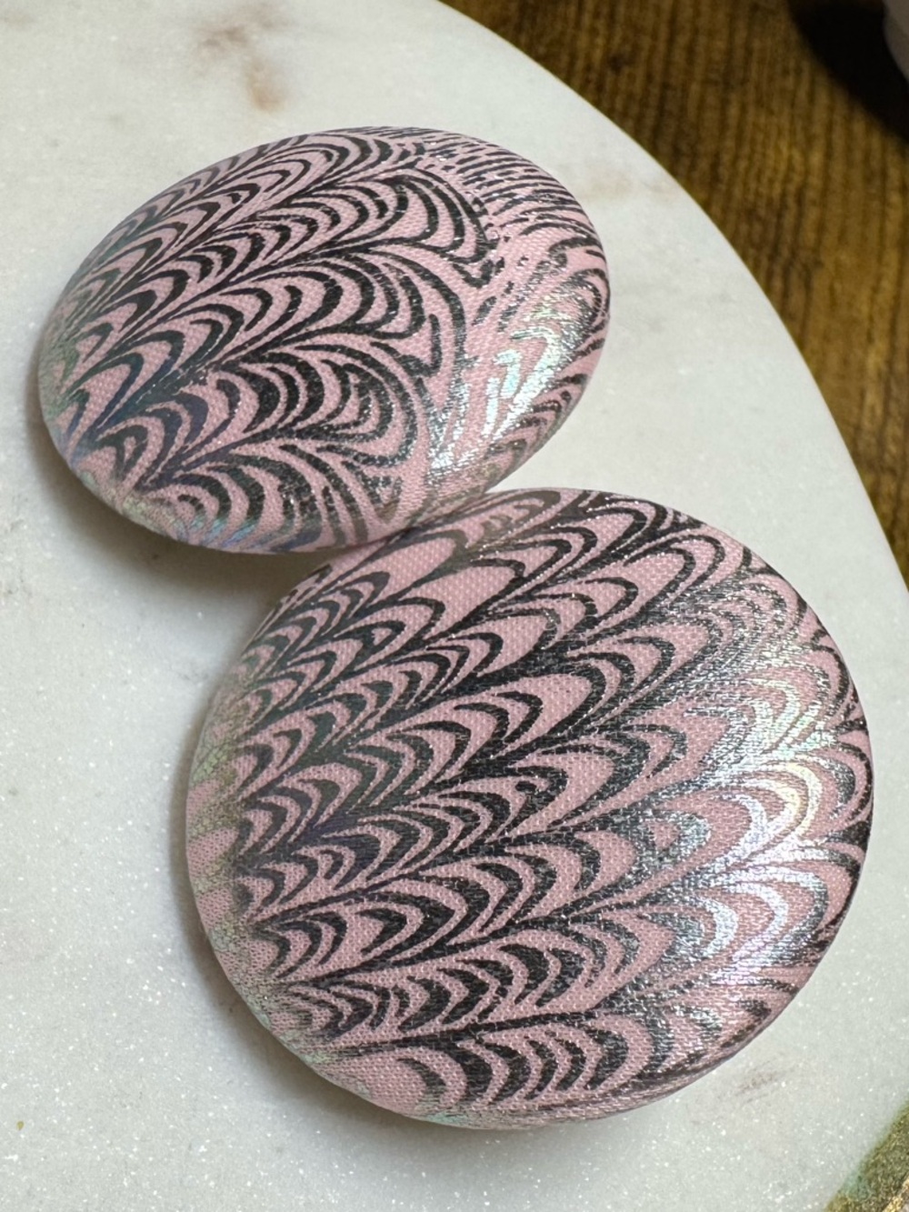 Vintage Pink & Silver Marbled Button Earrings – Retro Statement Studs - Picture 6 of 6